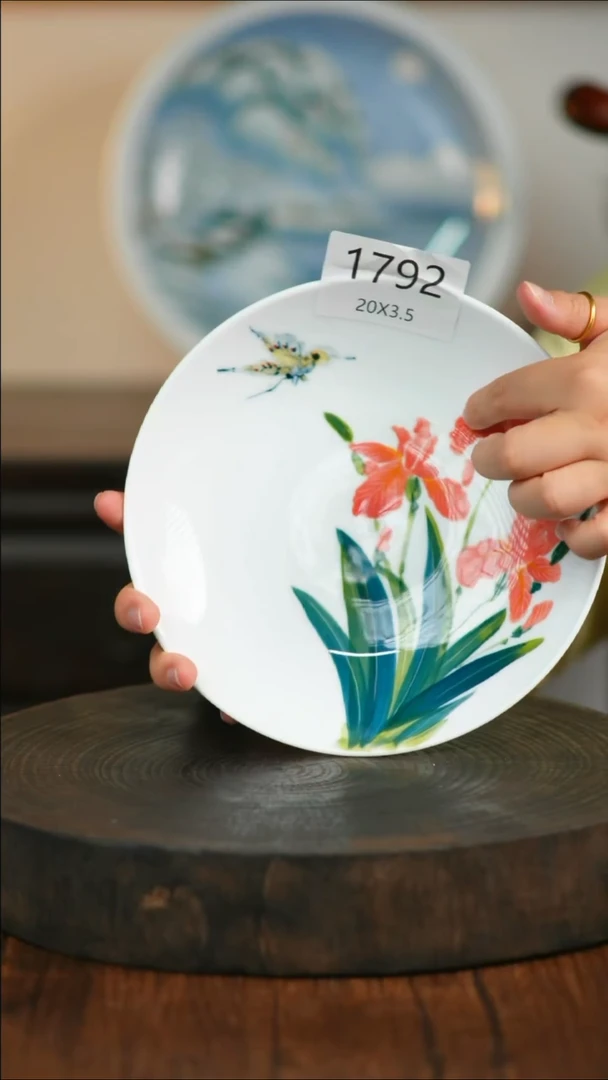 盘手绘釉下彩陶瓷餐具（微瑕）1792