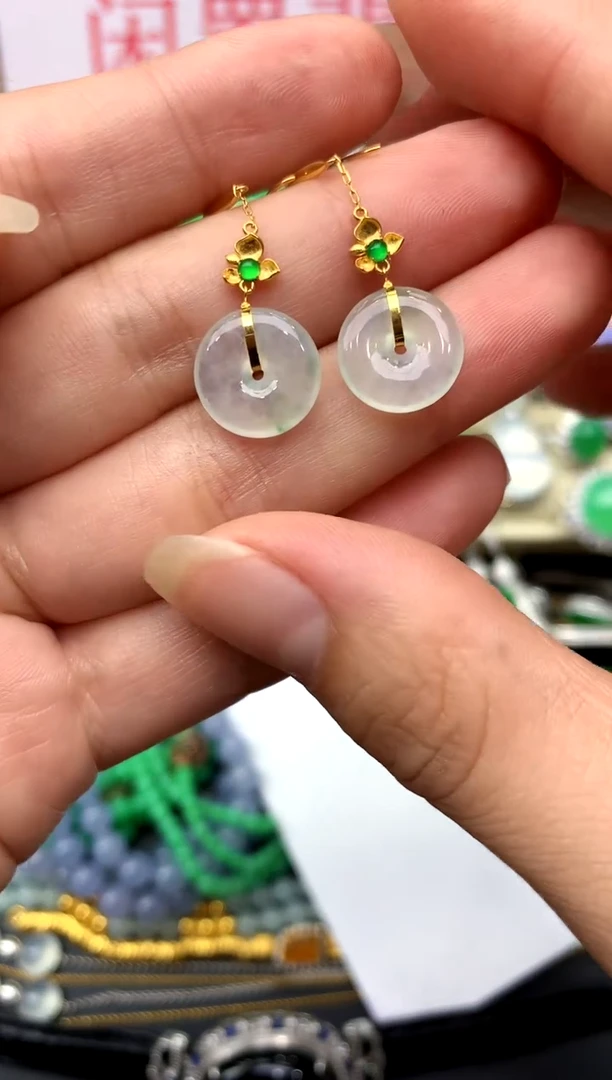 18K金镶嵌翡翠耳饰87 -中国好珍宝