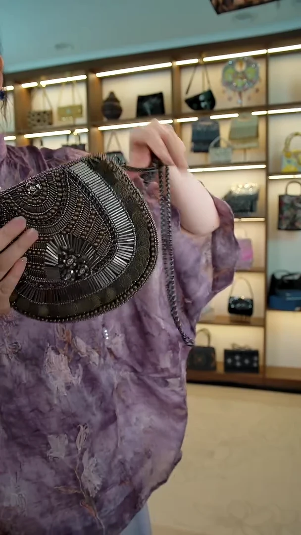 织绣百格汇手工串珠包精选号