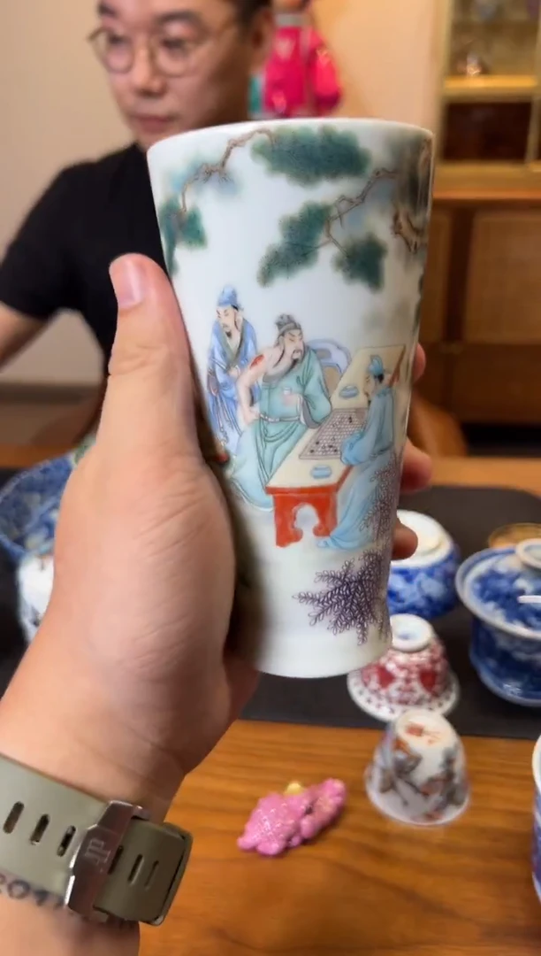 象***孔艺林堂藏珍系列粉彩三国刮骨疗毒水晶杯