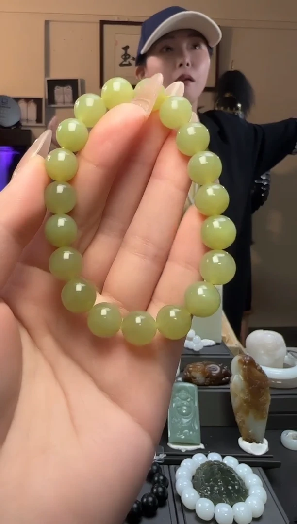 【闪购商品】和田玉青黄口圆珠手串未镶嵌青黄口圆珠手串
