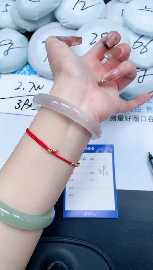 【闪购商品】石英质玉手镯未镶嵌224-59