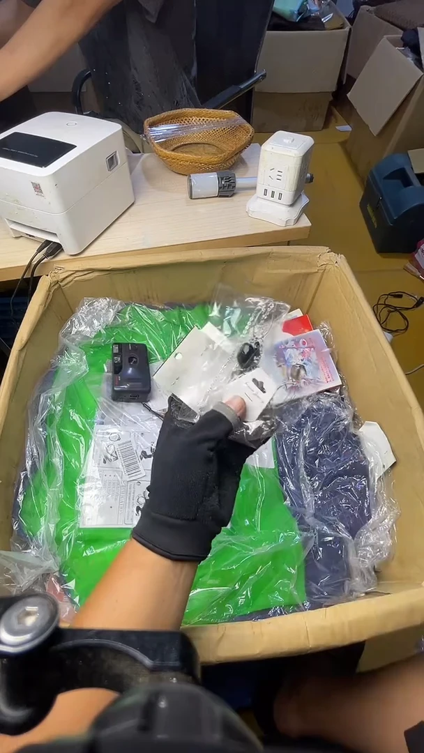 ?***也二手商品不退不换