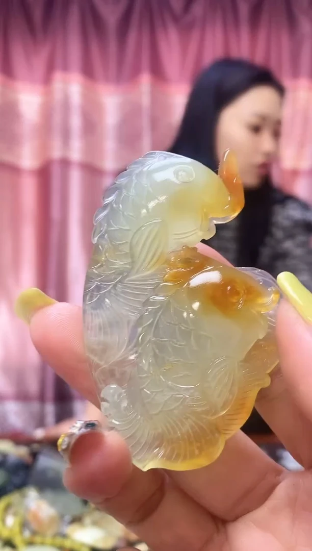未镶嵌岫玉吊坠