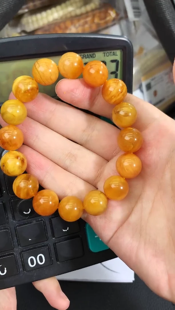蜜蜡未镶嵌珠宝奇石67