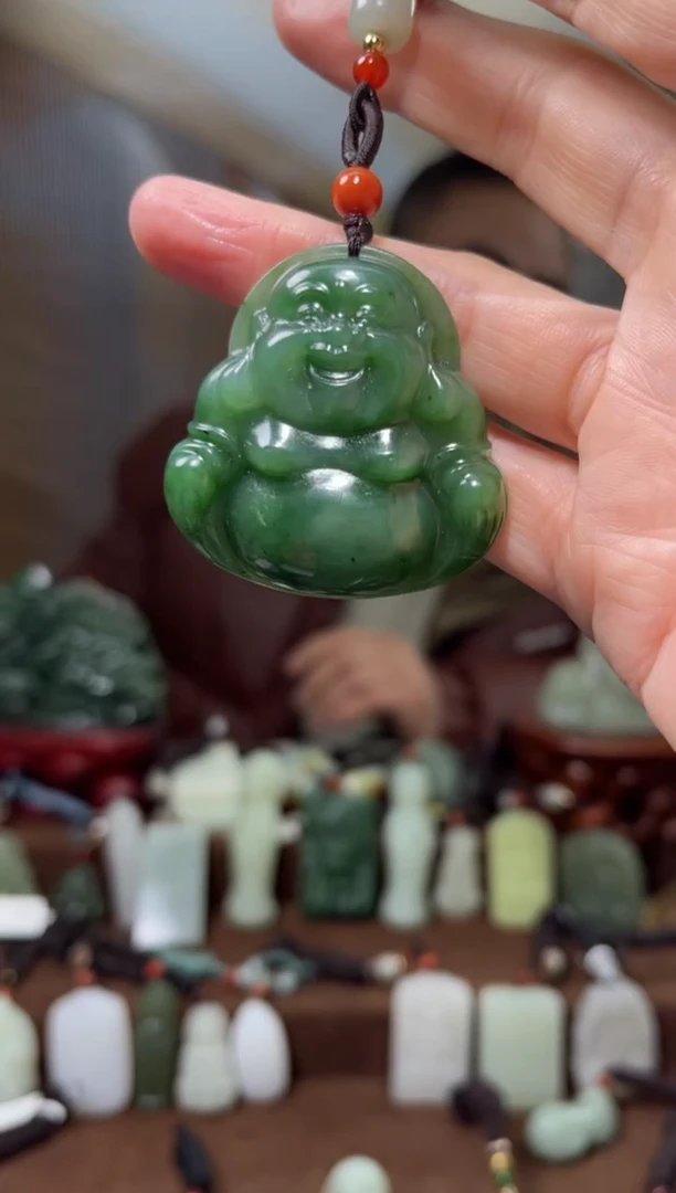 颈饰未镶嵌和田玉·