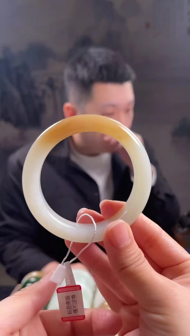 未镶嵌手镯和田玉55+圈口9189