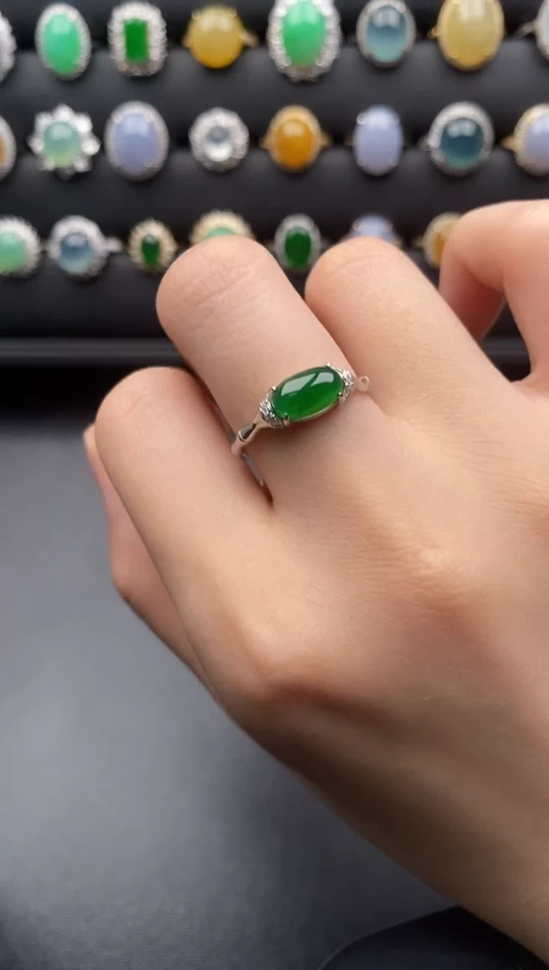 银S925镶嵌戒指翡翠一物一证一礼盒