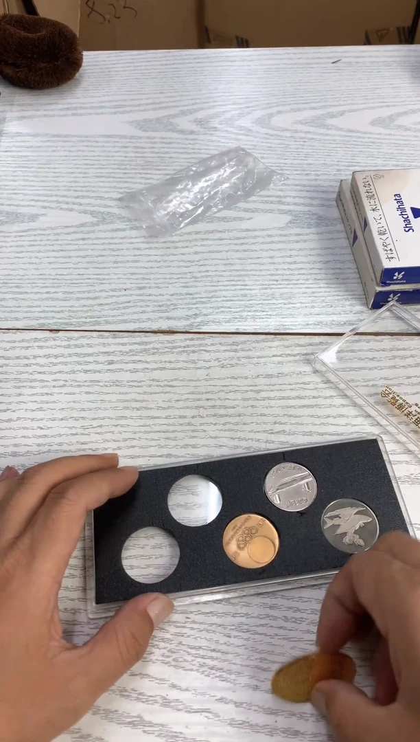 手工艺品琉璃默认微瑕，不退不换，介意勿拍