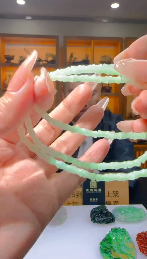 未镶嵌定制翡翠R-@@QJYY111833多样性发其一