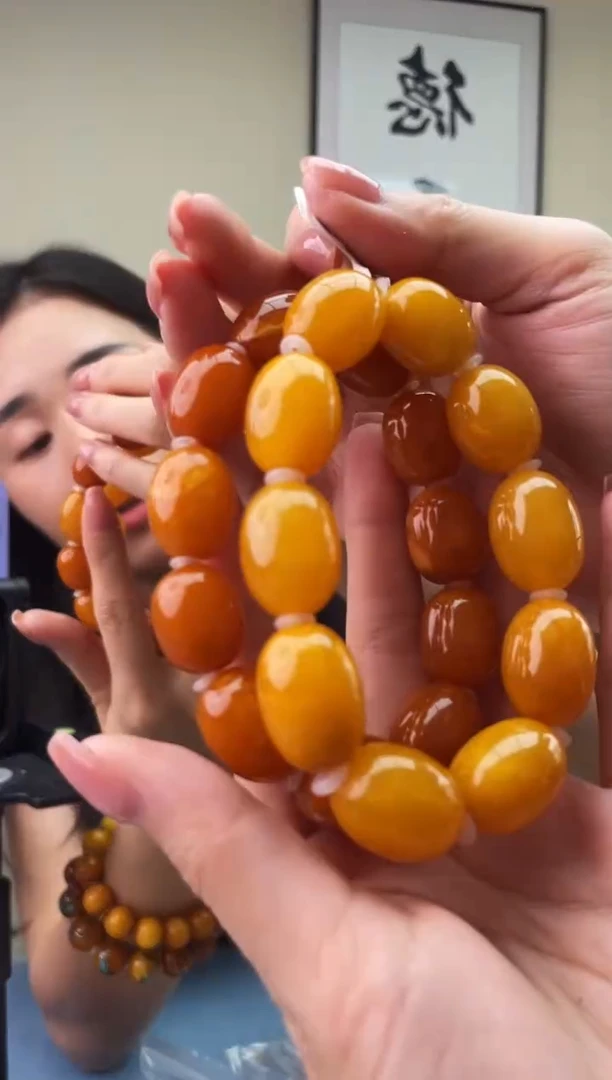 琥珀未镶嵌珠宝奇石T0假一罚十多样性发其一