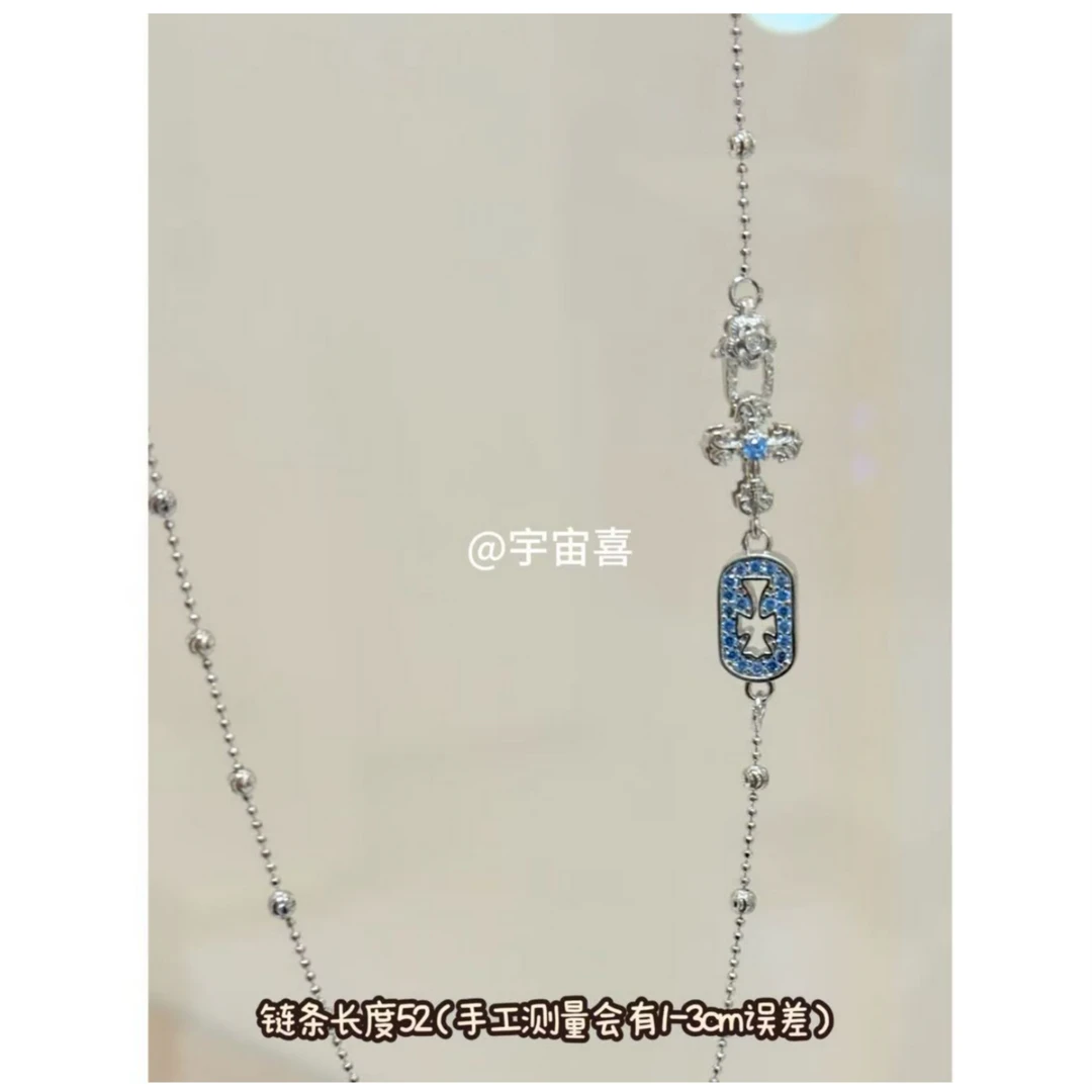 铜合金项链 O1-021【镀银点珠链条小花扣椭圆方牌蓝锆十字架项链】