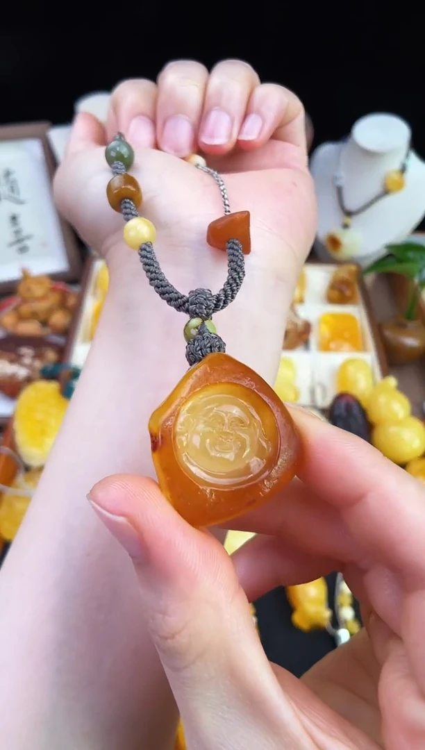 琥珀未镶嵌珠宝奇石柒月