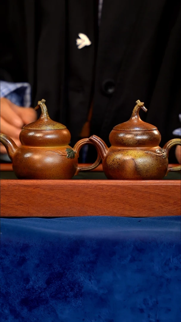 宜兴紫砂 紫砂茶壶  葫芦