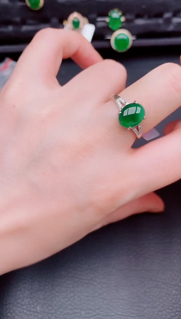 【闪购商品】翡翠戒指银S925镶嵌天然a货翡翠330