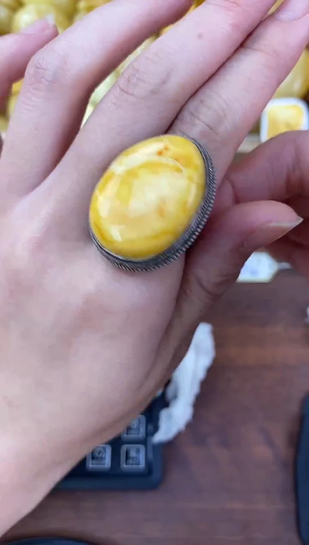 裸石琥珀未镶嵌天然琥珀蜜蜡