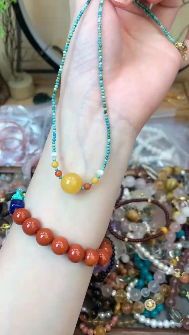 【闪购商品】蜜蜡颈饰未镶嵌340手串