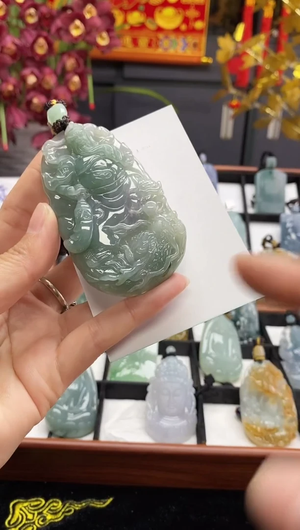 【闪购商品】翡翠颈饰未镶嵌缅甸天然翡翠