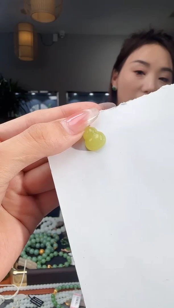 吊坠(不含链)18K金镶嵌和田玉1