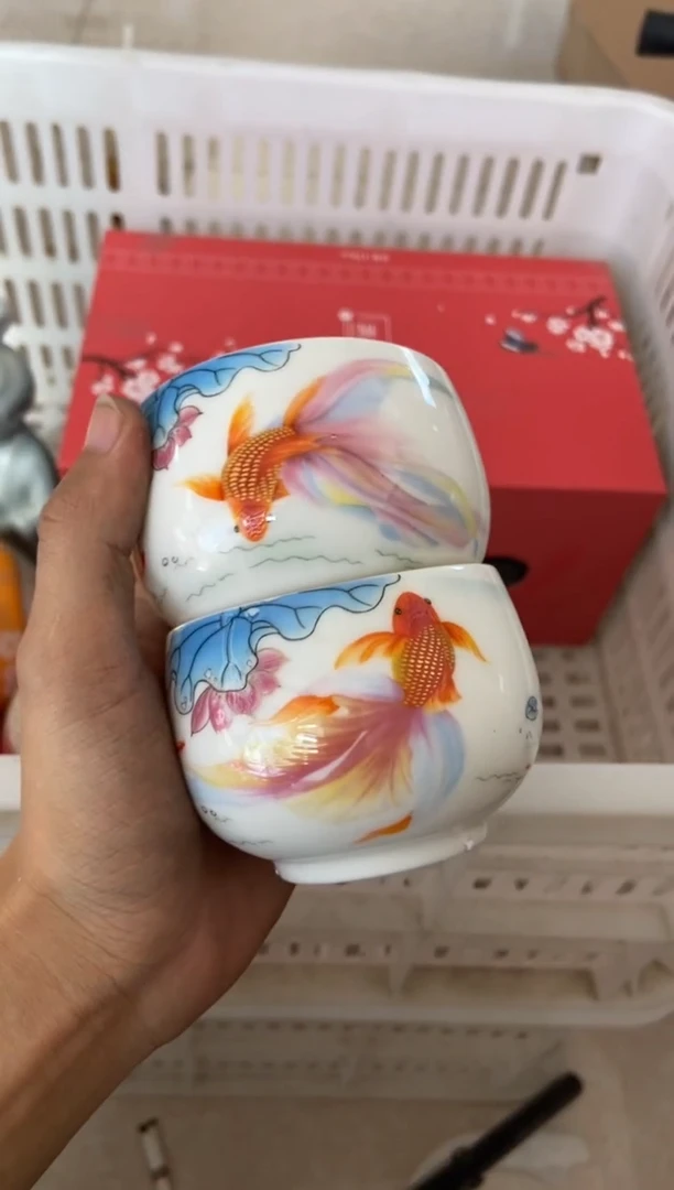 杯无运费险有瑕疵的摄影的产品有使用过的痕迹有点脏介意勿拍