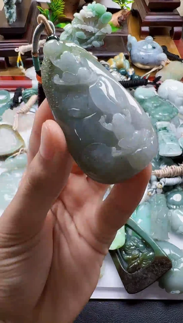 吊坠(不含链)未镶嵌翡翠1