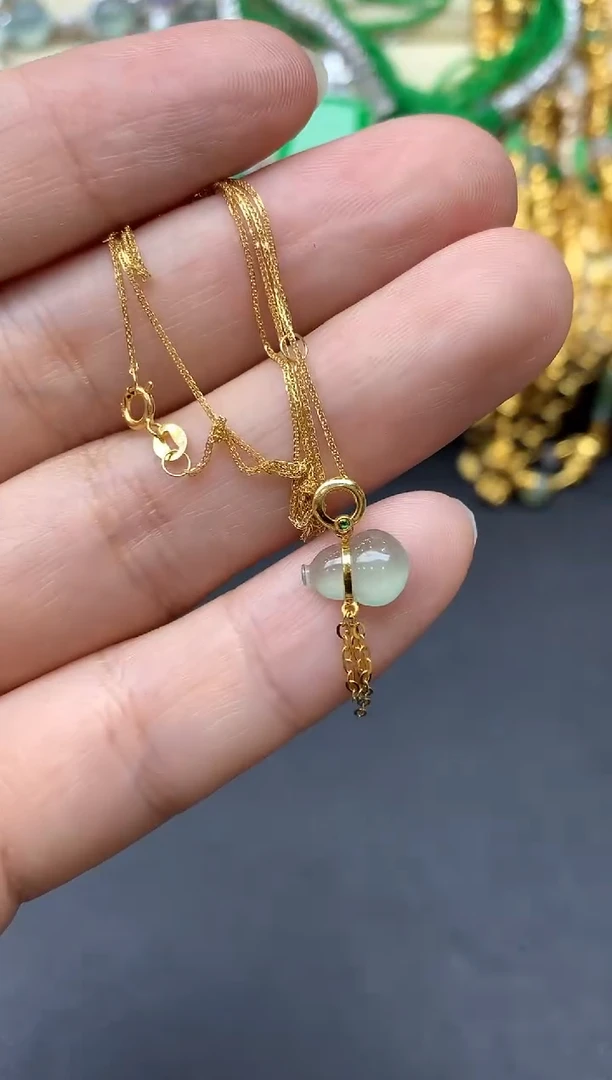 翡翠18K金镶嵌颈饰169-中国好珍宝