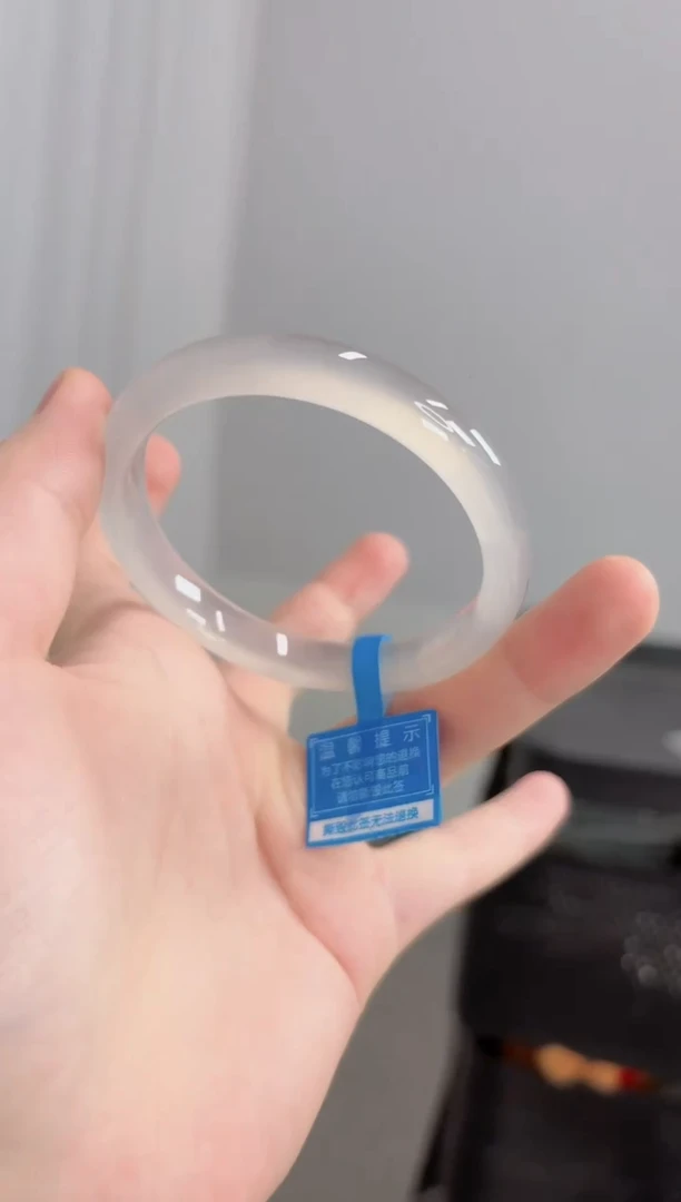 手镯玛瑙/玉髓未镶嵌53-54圈