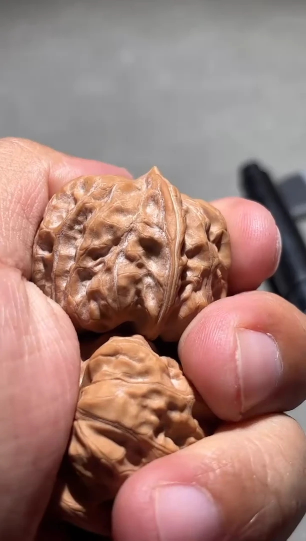 吊坠桃核?*人门头沟元宝