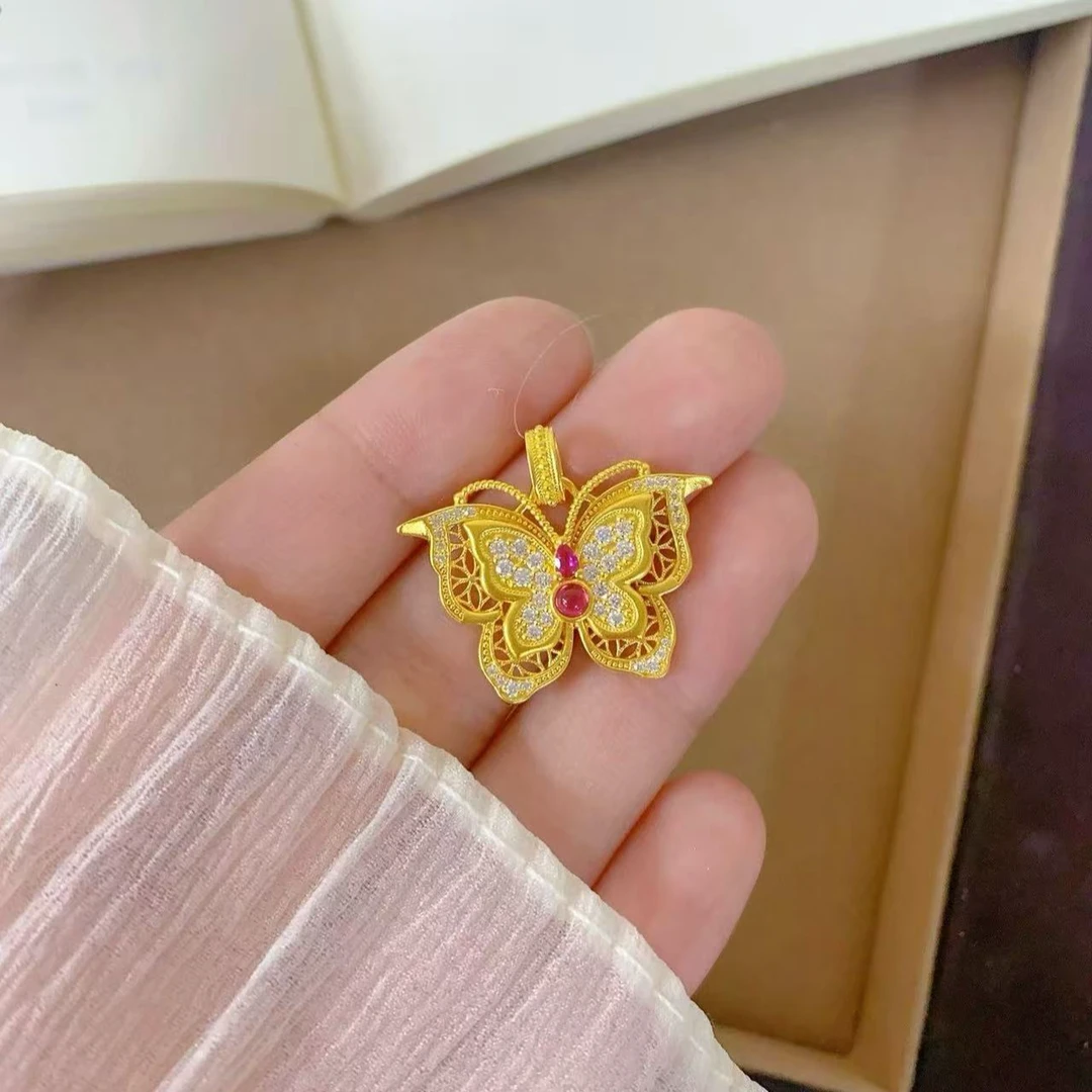 宝裕华黄金足金999 古法莫桑花丝精灵蝴蝶吊坠