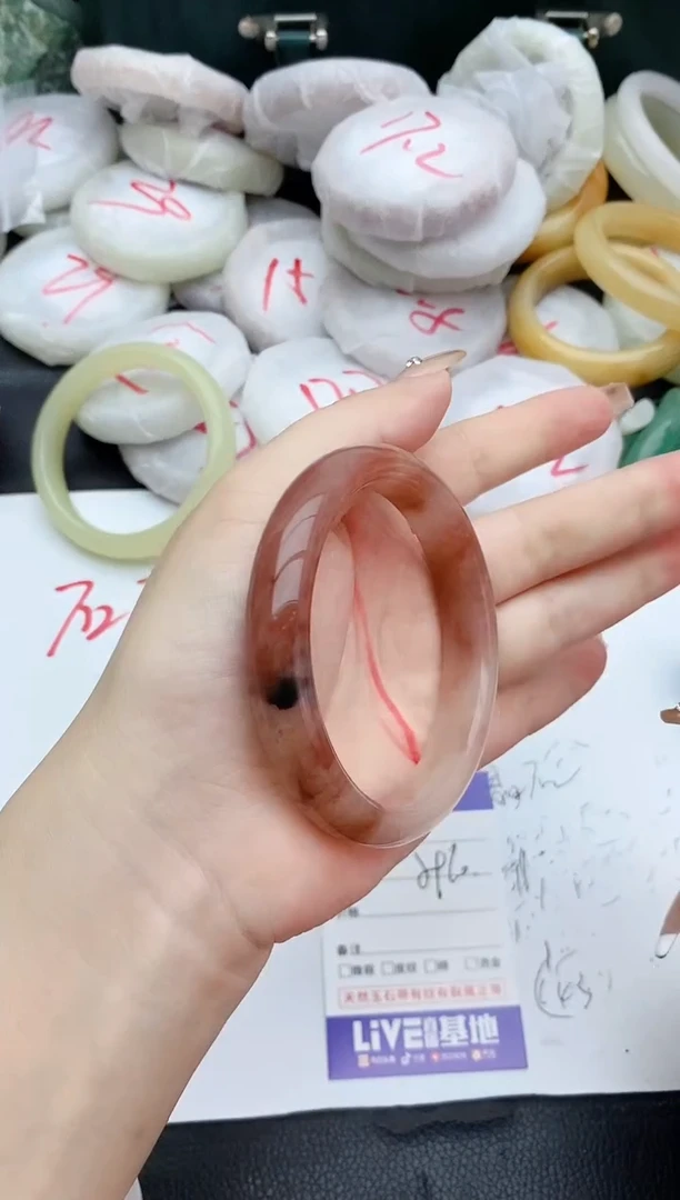 石英质玉手镯未镶嵌63+59/60