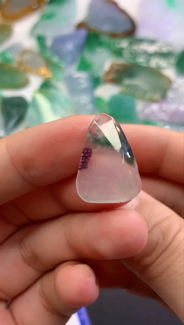 翡翠18K金镶嵌吊坠(不含链)114