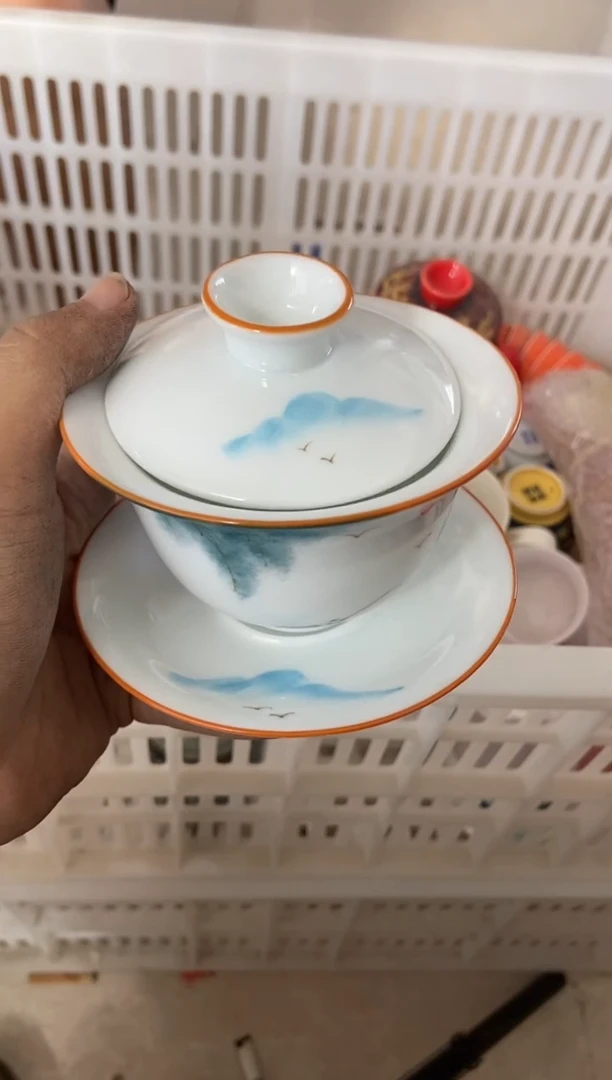 无运费险有瑕疵的摄影的产品有使用过的痕迹有点脏介意勿拍