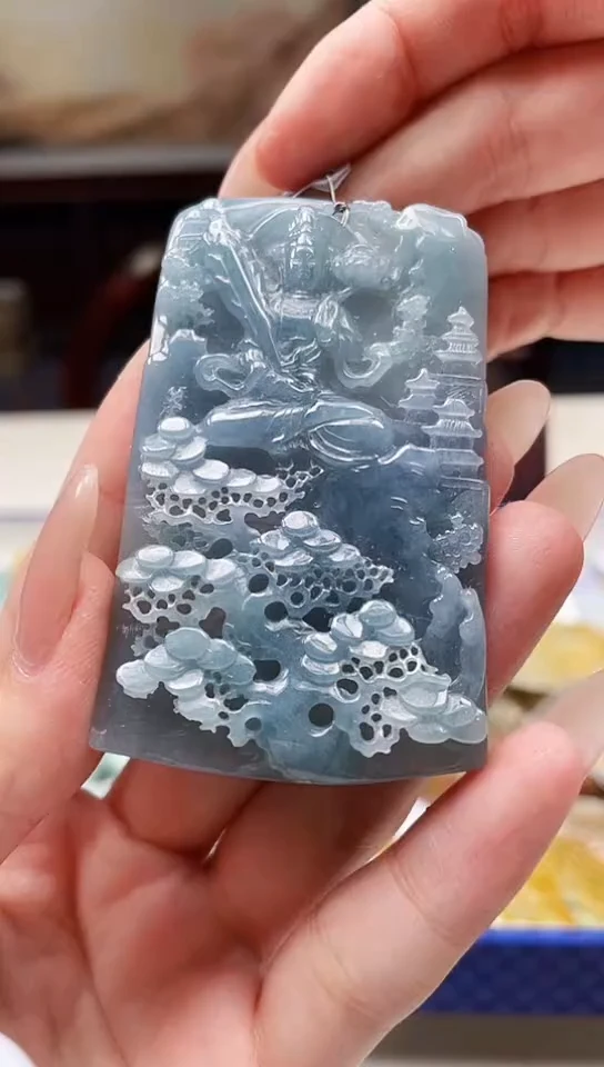 吊坠(不含链)未镶嵌翡翠240