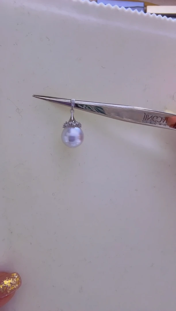 【闪购商品】海水珍珠吊坠(不含链)未镶嵌澳白12.1mm+S925银吊坠