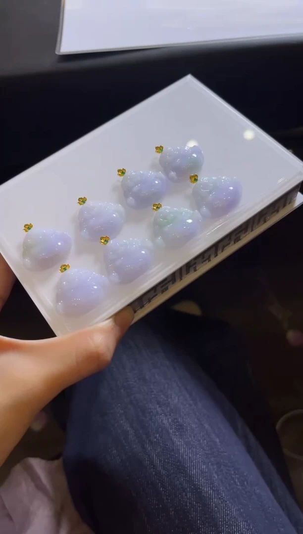 颈饰18K金镶嵌翡翠V233 多样性发一件/配绳子