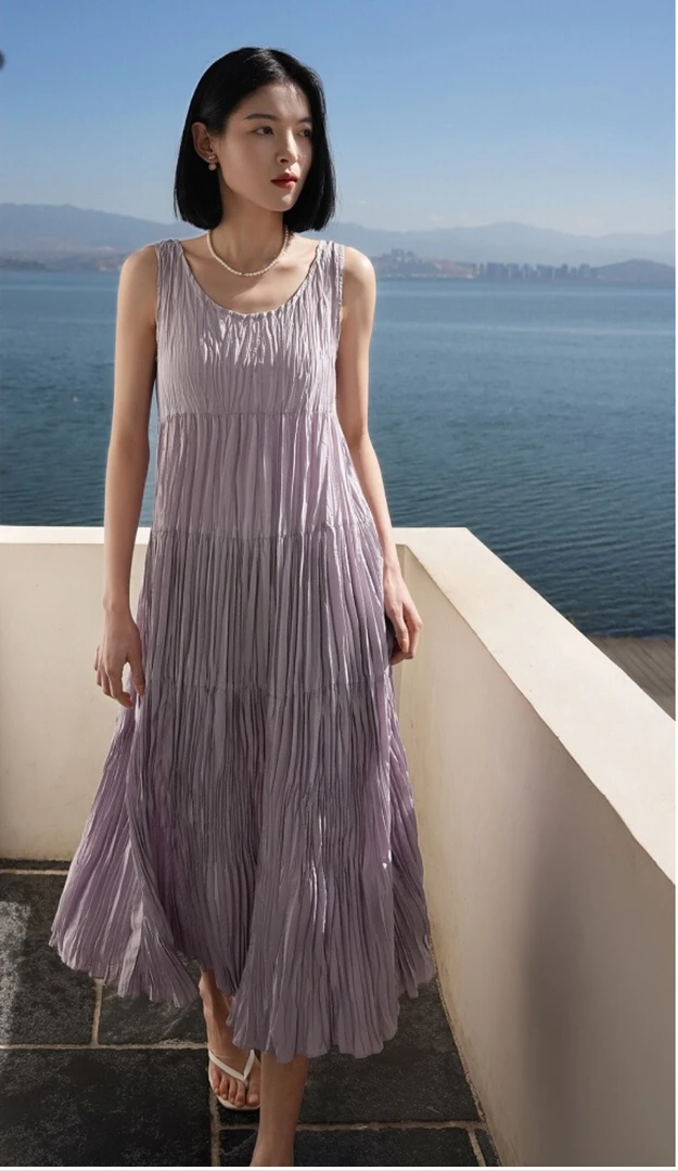 新款纯色褶皱吊带连衣裙22603