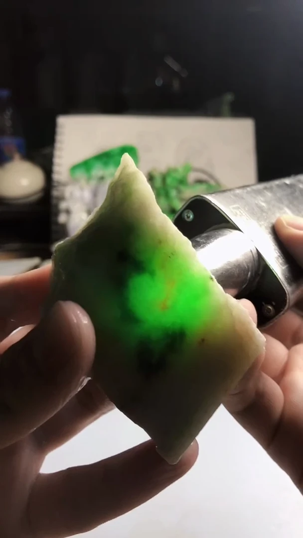 翡翠未镶嵌颈饰翡翠A货3