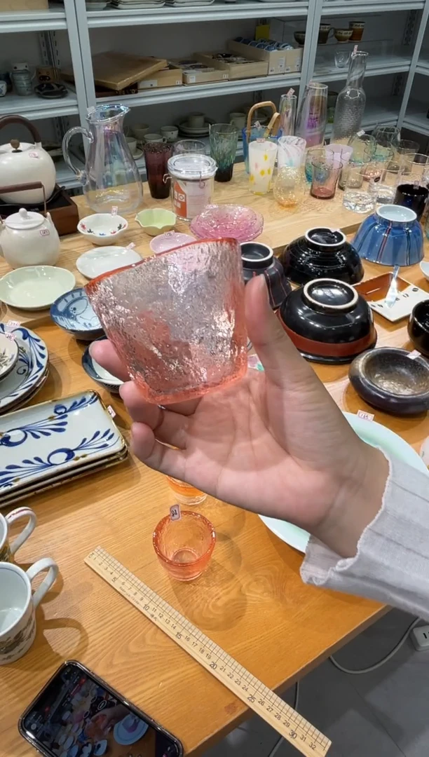 瓷片孤品粉色小茶杯