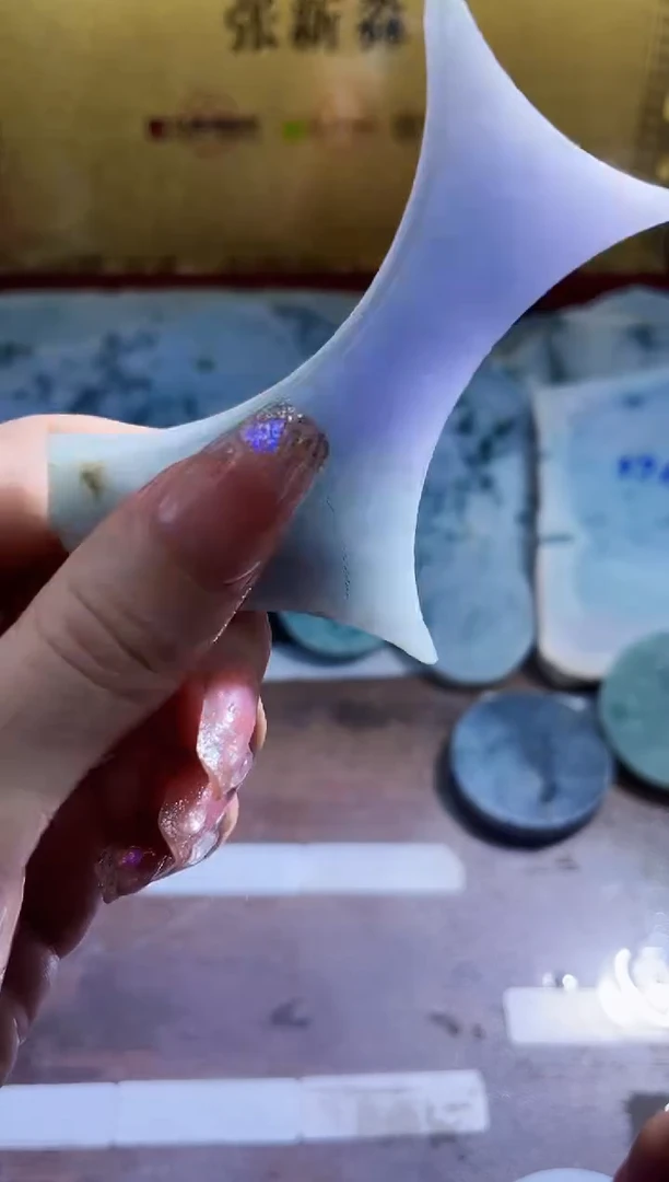 翡翠挂件未镶嵌小梦3