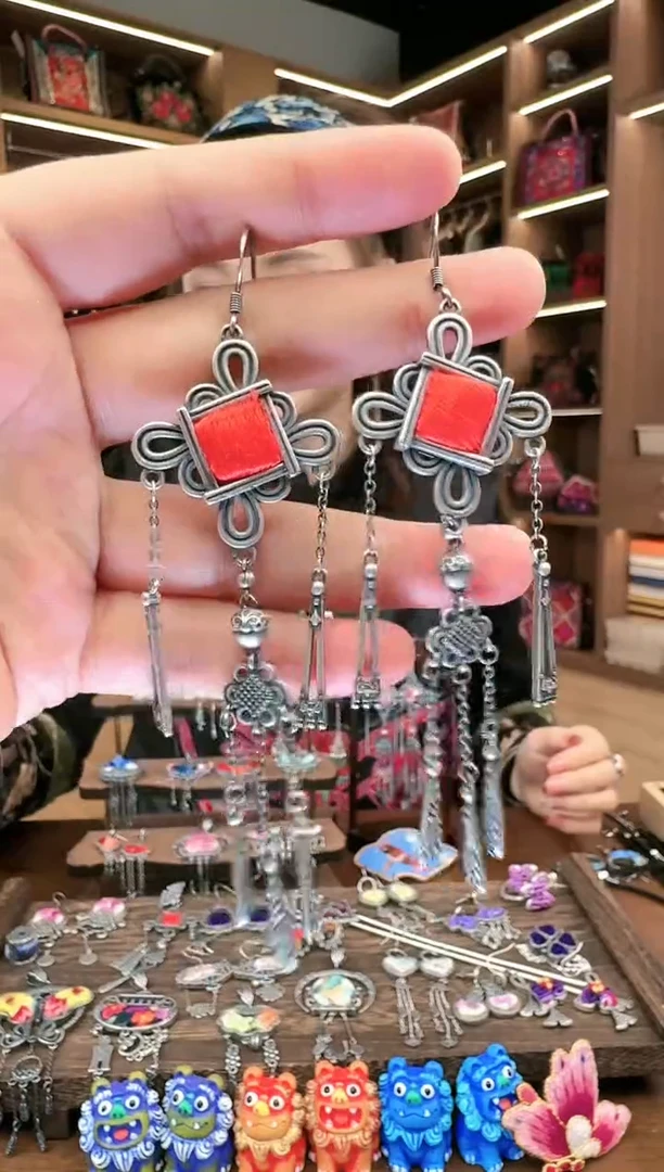 【闪购商品】织绣116黔东南苗族刺绣