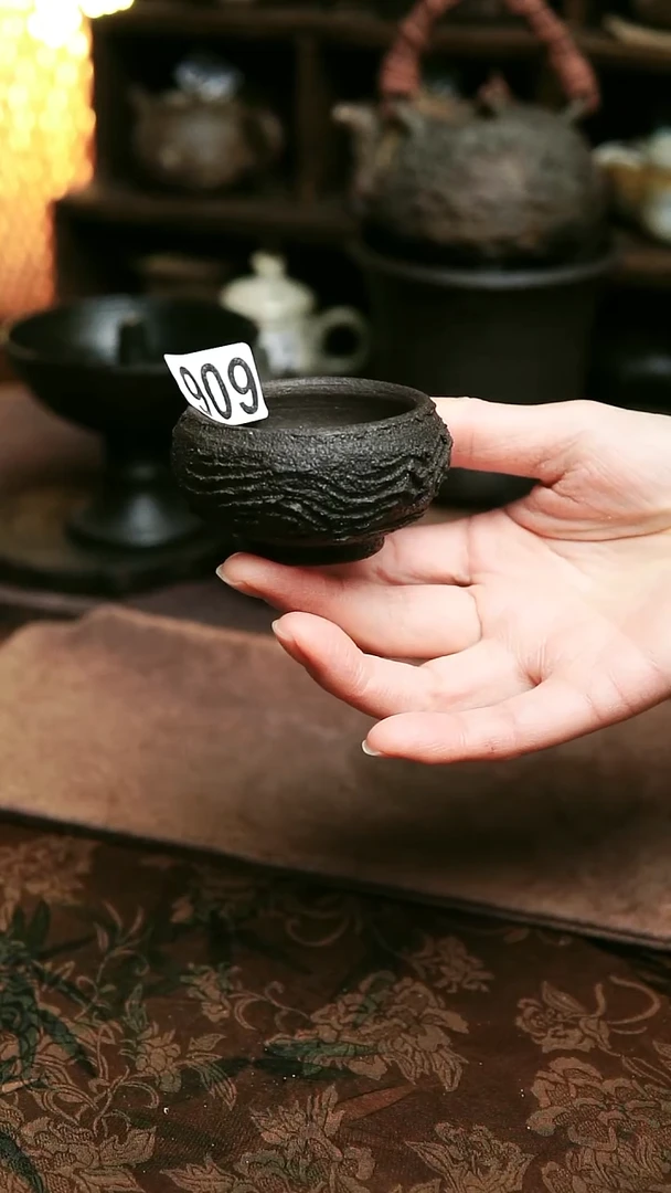 紫砂全手工肌理压手杯40毫升