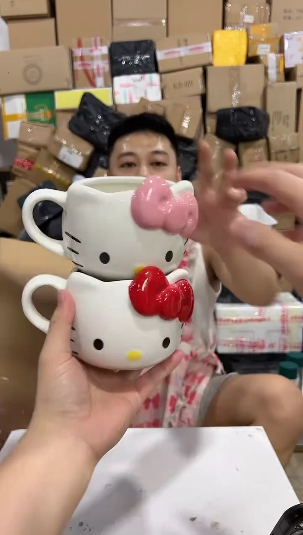 瓷片大号红色加粉色kt头杯2件套
