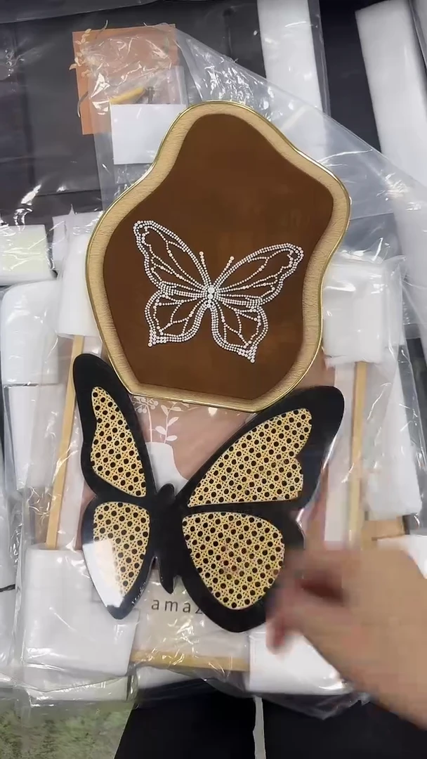 s****g仓库清货  默认瑕疵