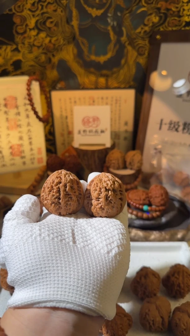 文玩核桃把件H**y42+全品将军膀57g