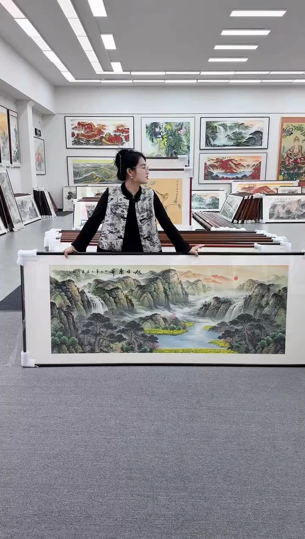 国画万***意手绘   172*85  旭日东升