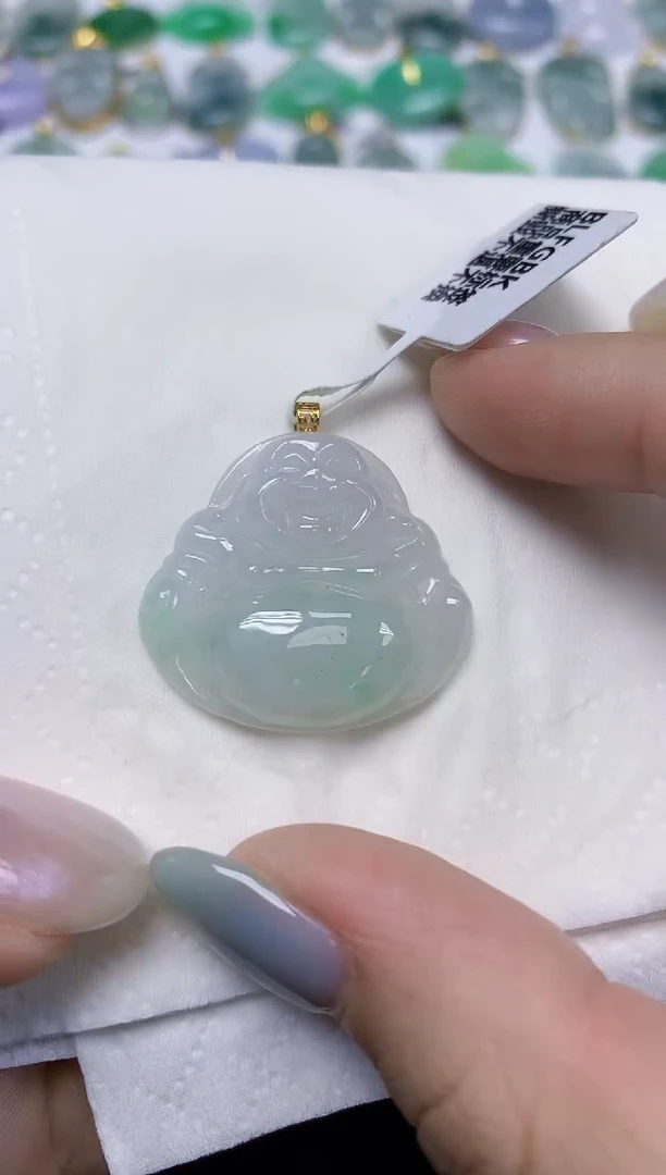 翡翠18K金镶嵌颈饰天然缅甸翡翠A货