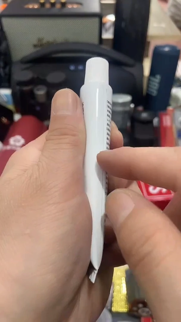 瓷片闪购商品 如图所示
