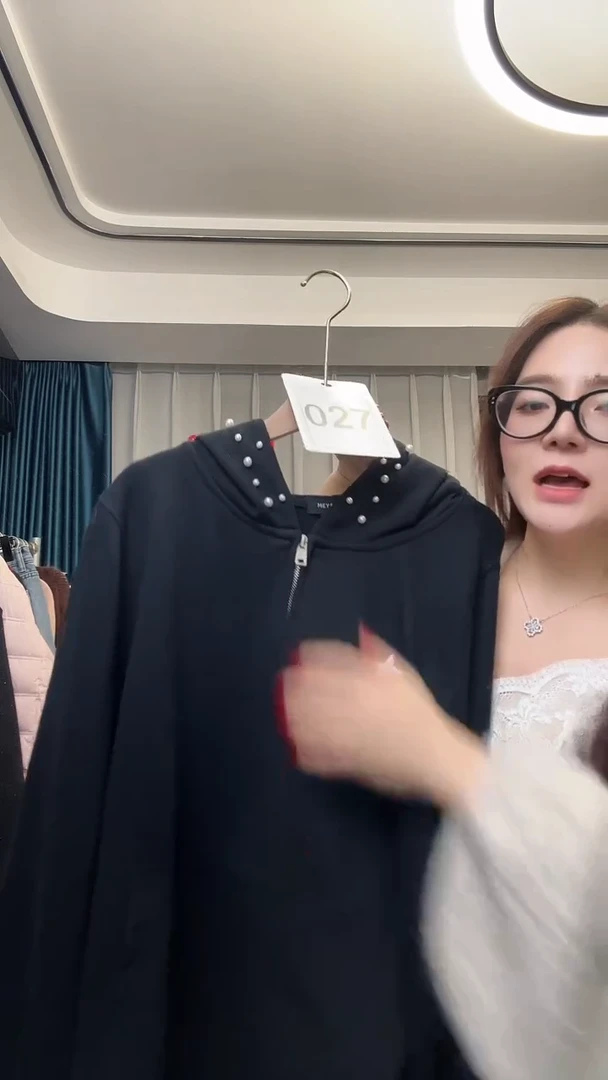 【NO退NO换【TUTU定制粉丝福利】2026直播浮力冬季外套027