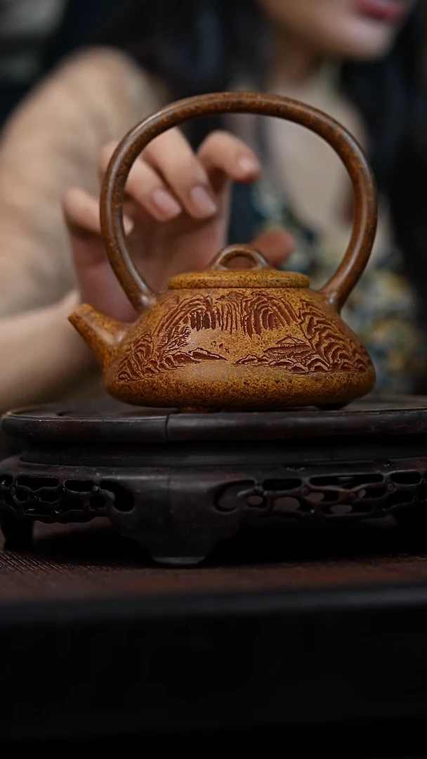茶壶紫砂宜兴岁颐传砂原矿全手1