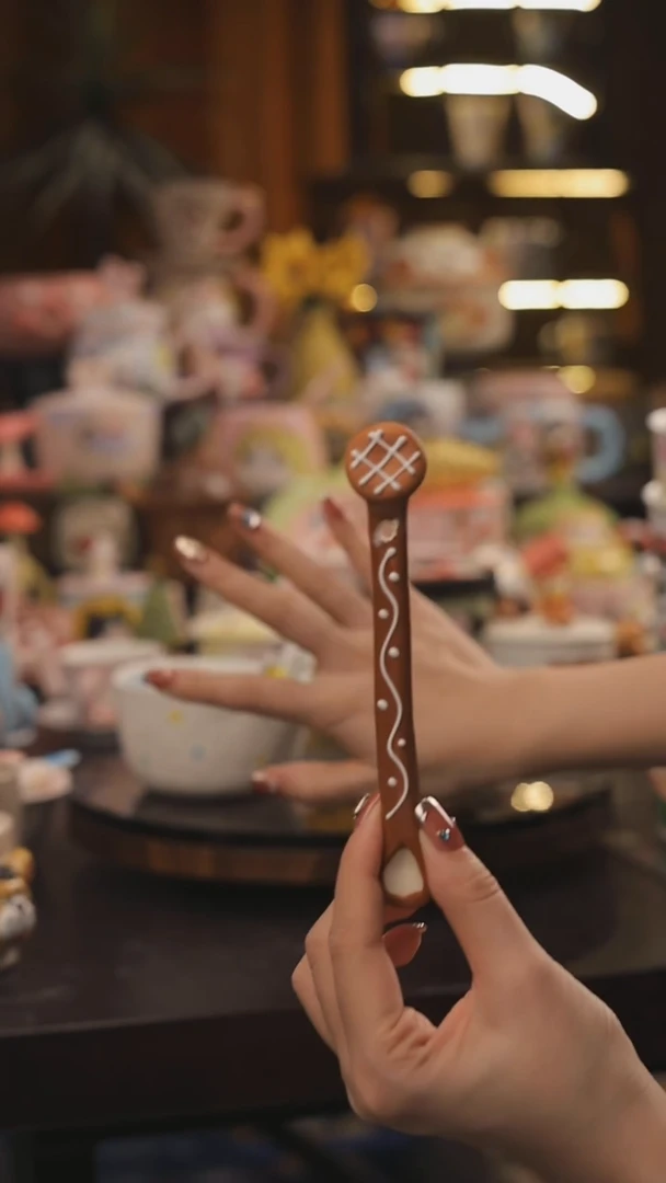 景德镇釉下彩绘设计师款式陶瓷